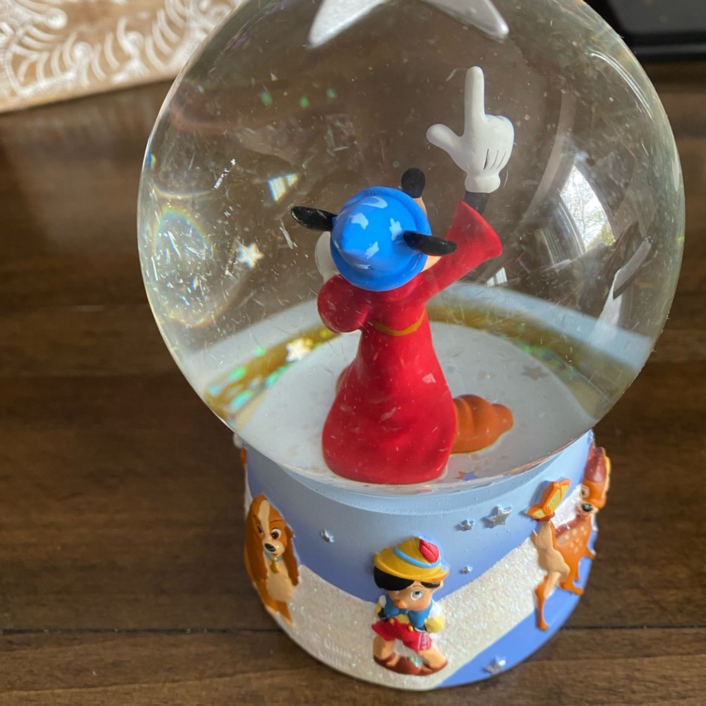 Retired Disney Mickey Mouse Snow Globe - Picture 4 of 13